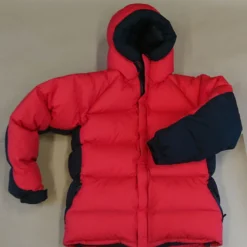 Western Mountaineering Snøjack Parka -Sackundpack Geschäft Snojack red