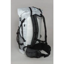 Hyperlite Mountain Gear 2400 Windrider Pack -Sackundpack Geschäft back three quarter 2