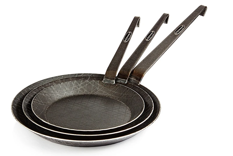 Petromax Schmiedeiserne Pfanne SP 24 3 Petromax Schmiedeiserne Pfanne SP 24