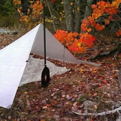 Hyperlite Mountain Gear Flat Tarp 8x10 White 10 Hyperlite Mountain Gear Flat Tarp 8x10 White -Sackundpack Geschäft tarp field